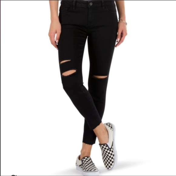 vans with black jeans